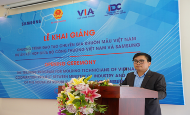 Developing and improving the capacity of the Molding industry in Vietnam