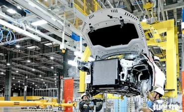 Building a development strategy for the automobile industry